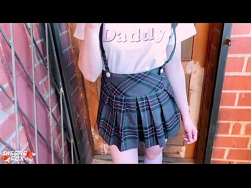 ❤️ L'escola es xucla la polla profundament i la folla en lloc de les classes. ❤️ Súper sexe al ca.sexflashgame.ru ❤