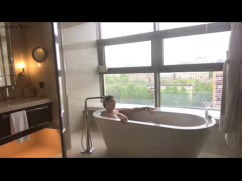 ❤️ Una nena tremenda masturbant-se apassionadament el cony al bany ❤️ Súper sexe al ca.sexflashgame.ru ❤